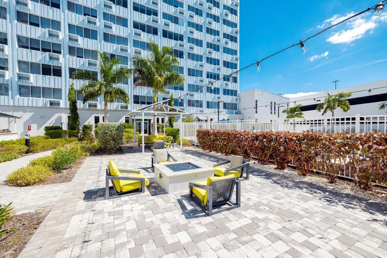 Frontdesk The Wayland Apts Downtown St Pete Apartamento San Petersburgo Exterior foto